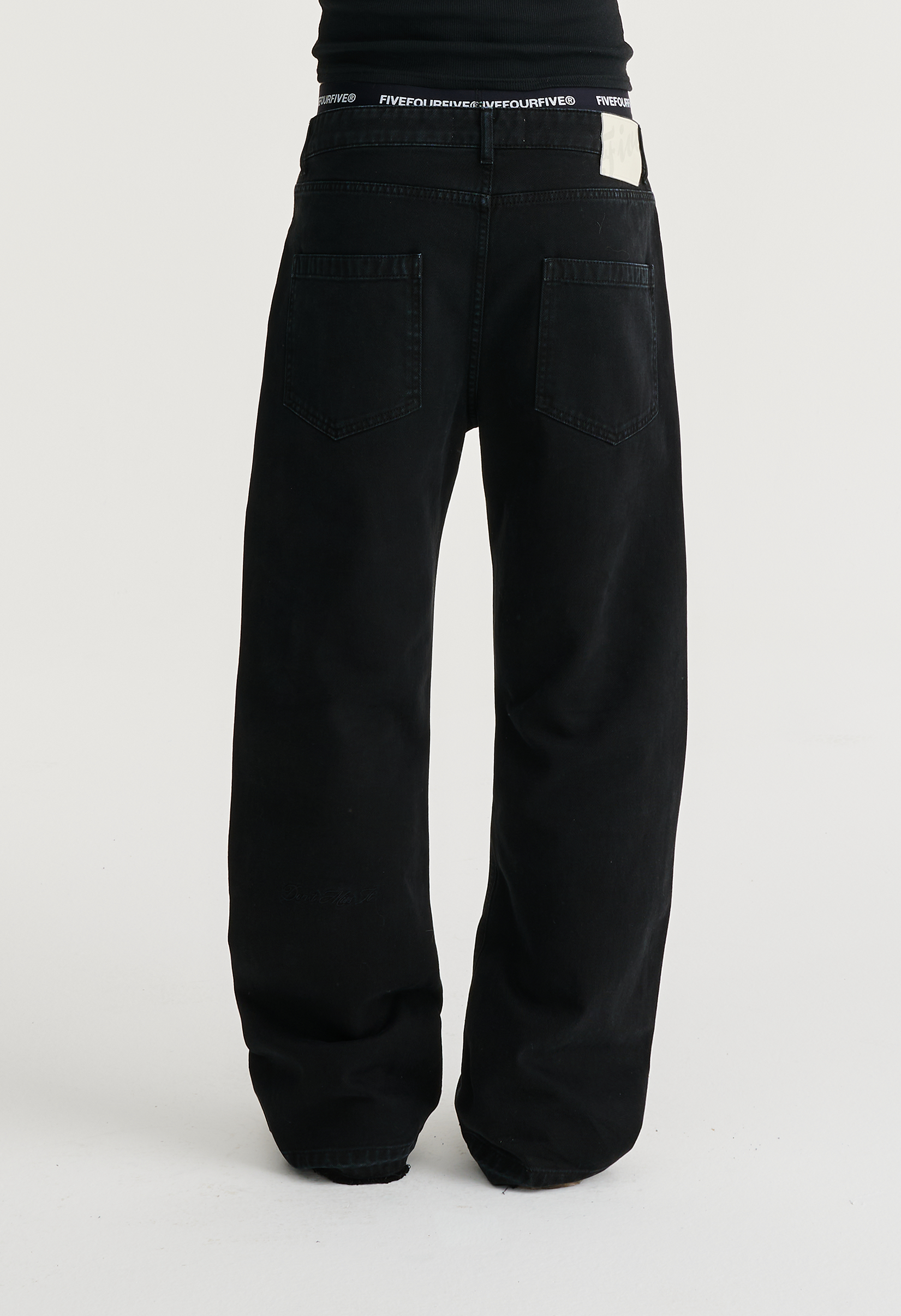 545 Denim 01 Distressed Regular