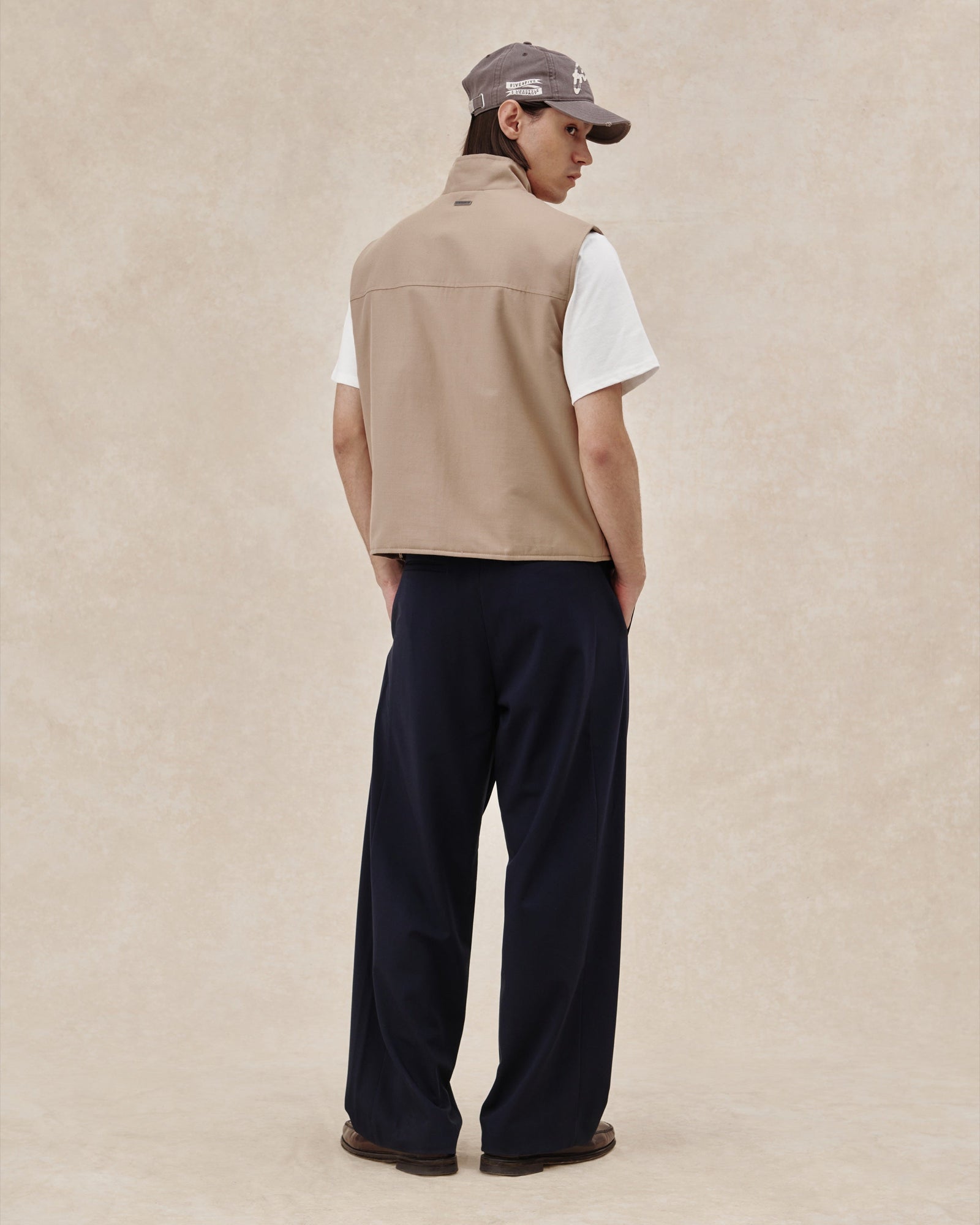 AC-VEST-SAND-10