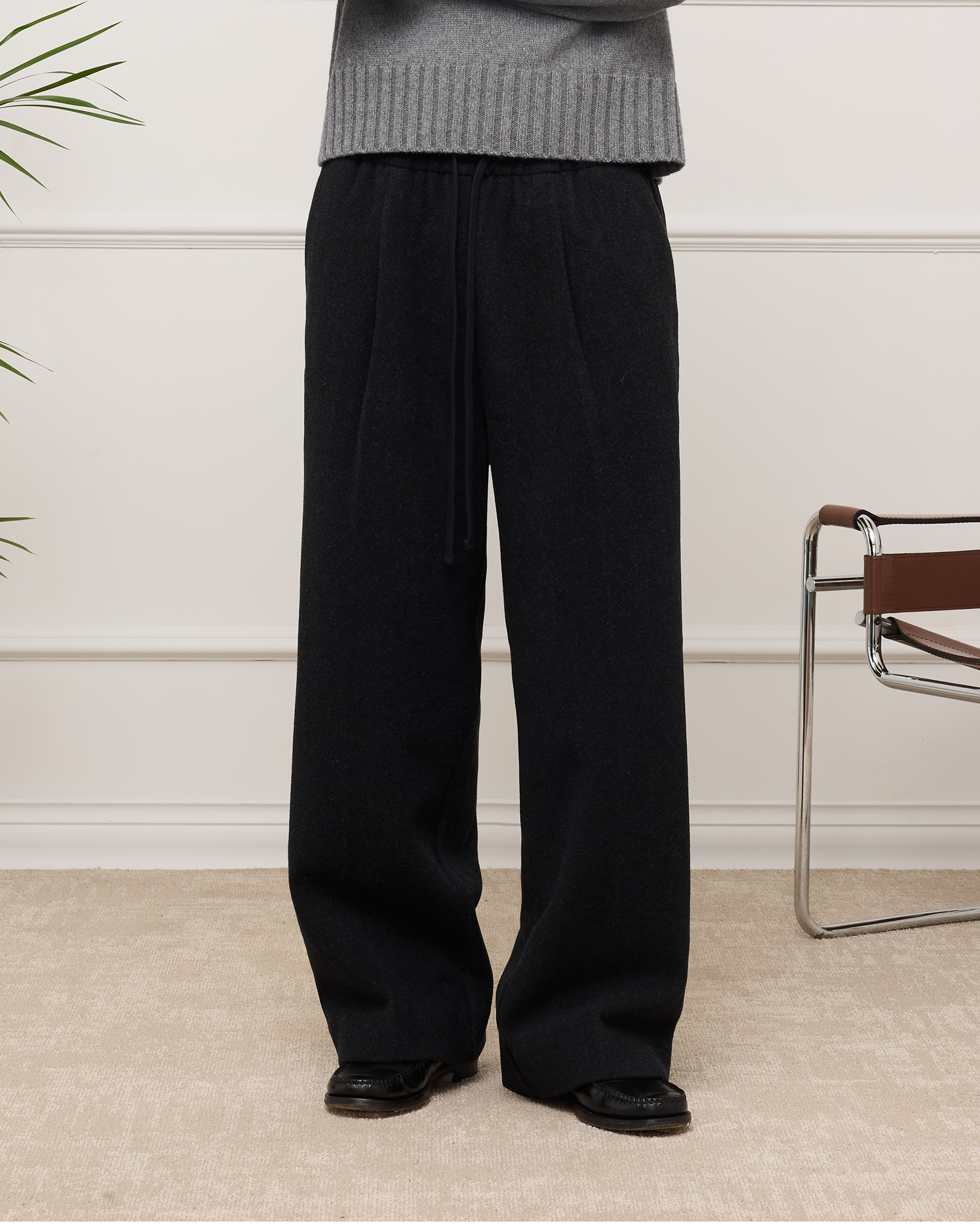 545 Premium Wool Pants