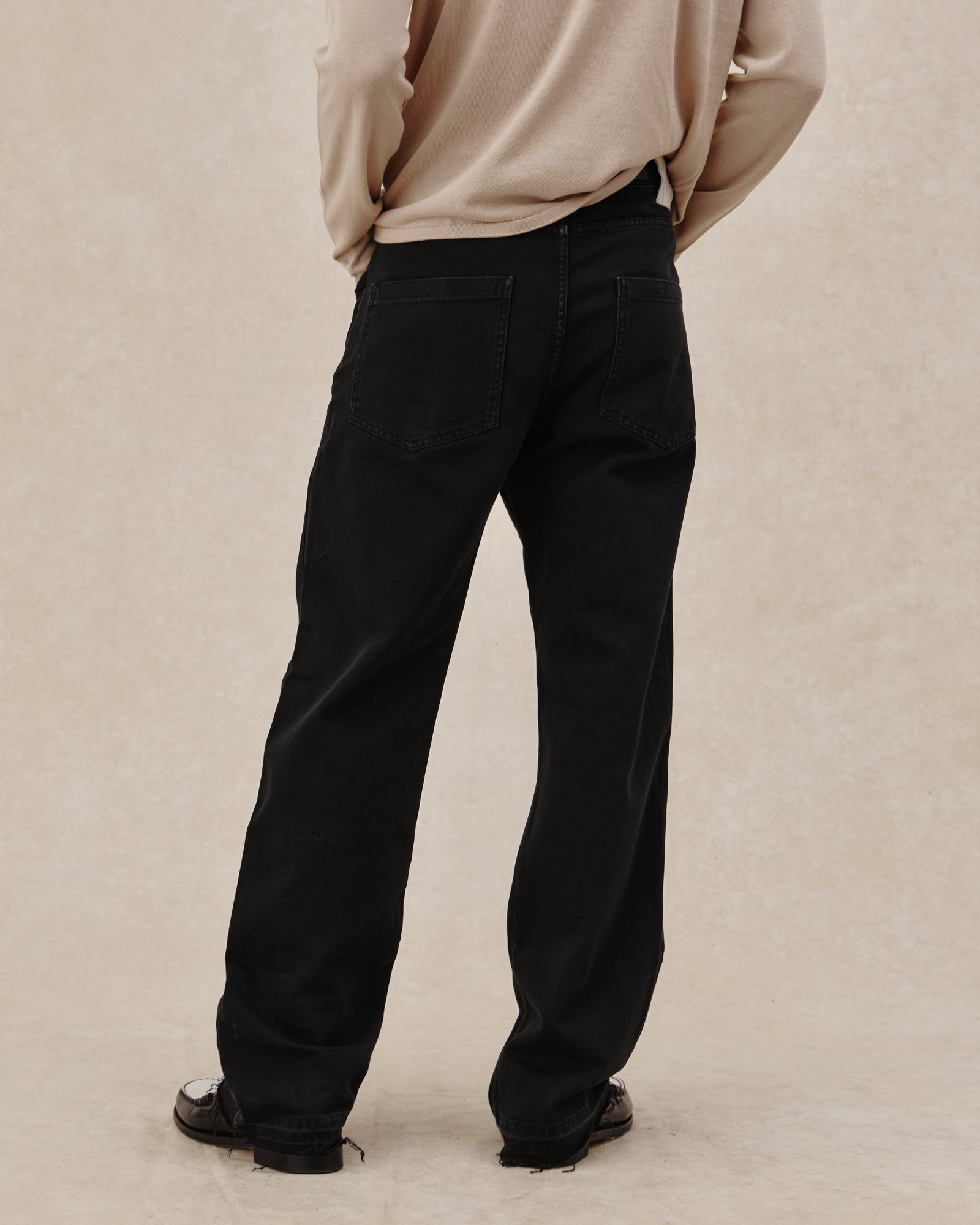 EV.-DENIM-01-BLACK-5