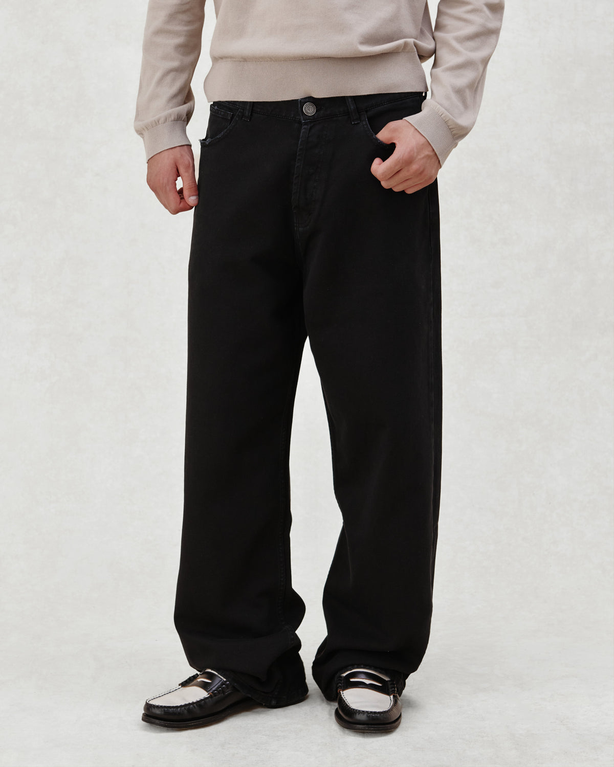 EV.-DENIM-02-BLACK-3