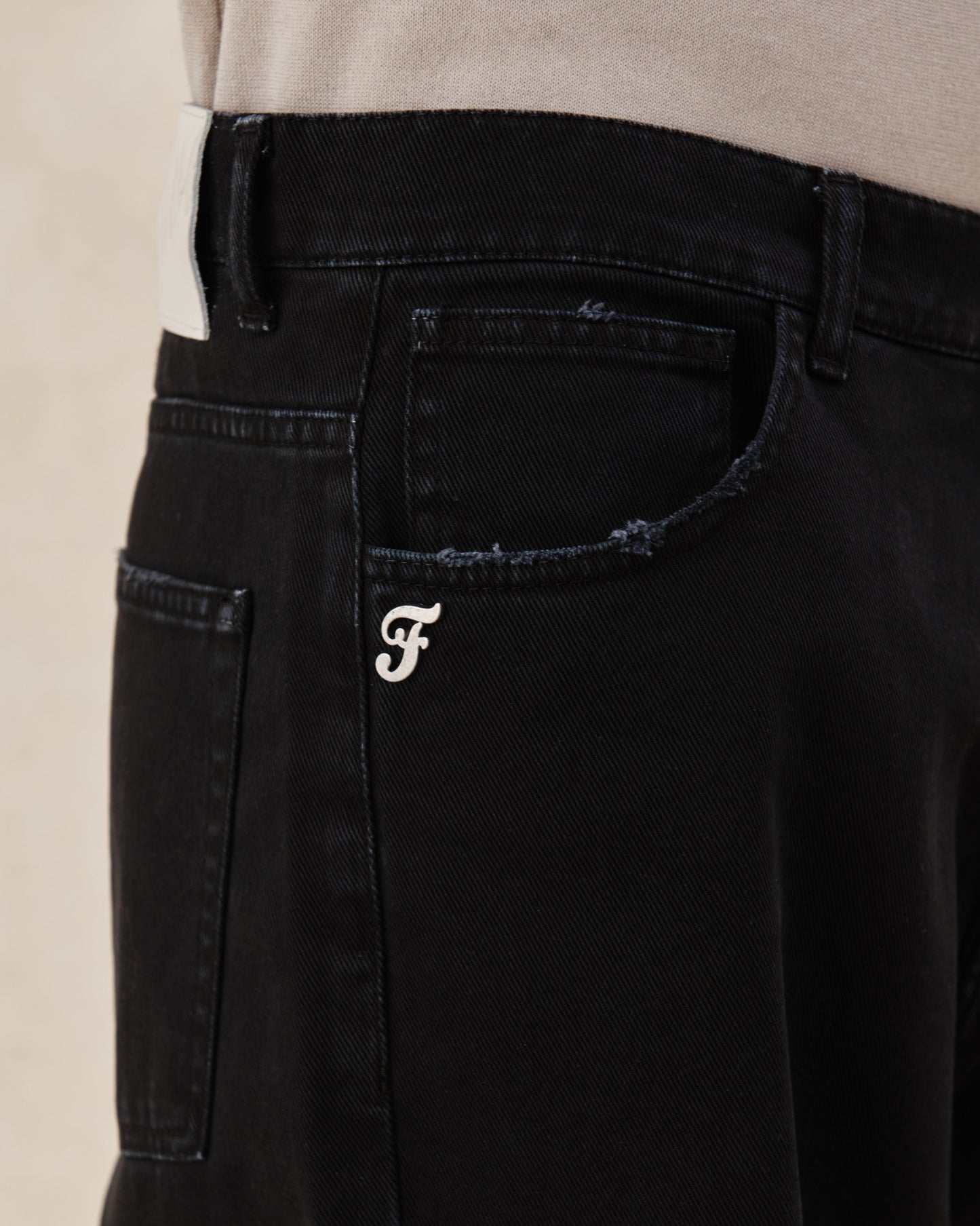 EV.-DENIM-02-BLACK-4