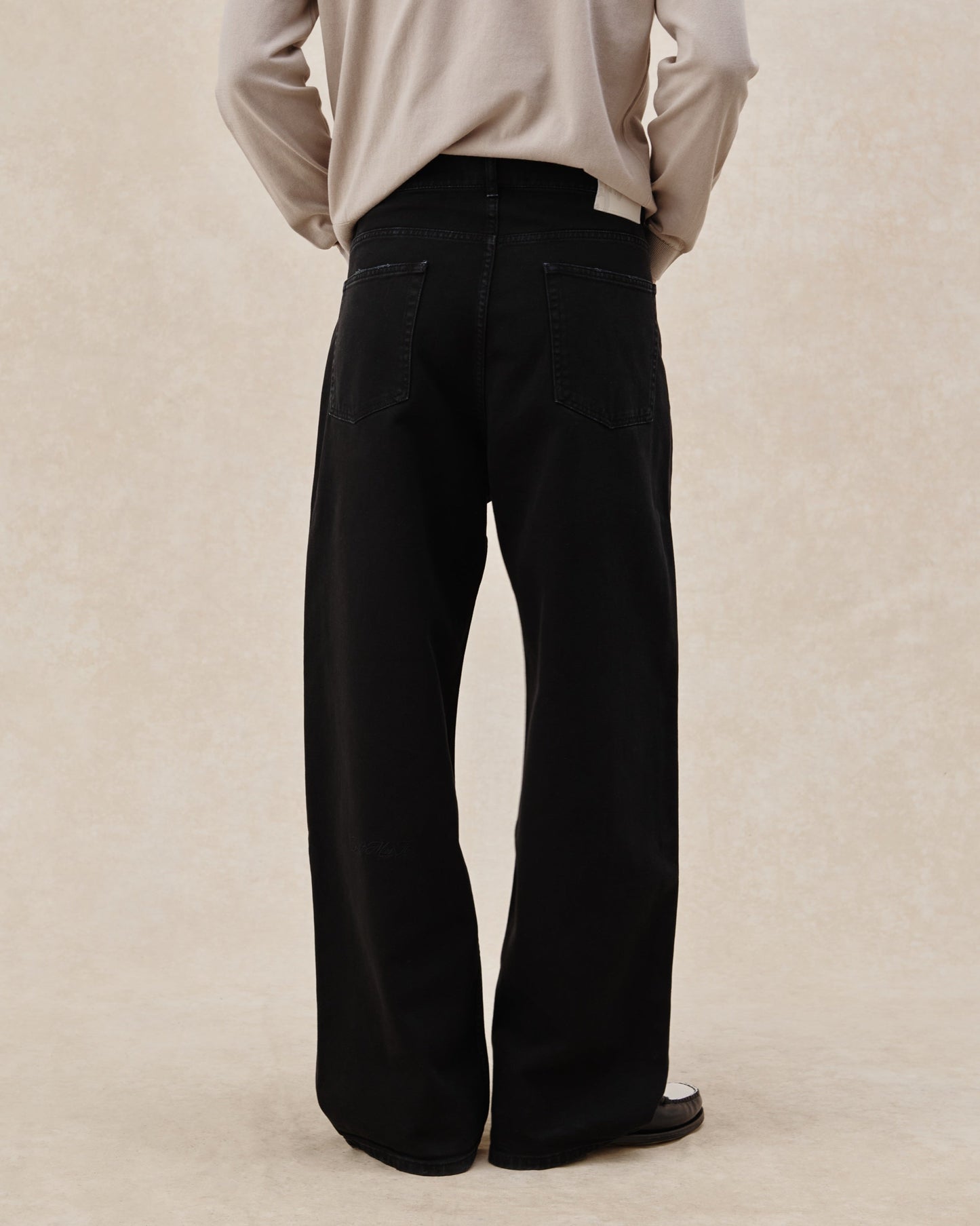 EV.-DENIM-02-BLACK-6