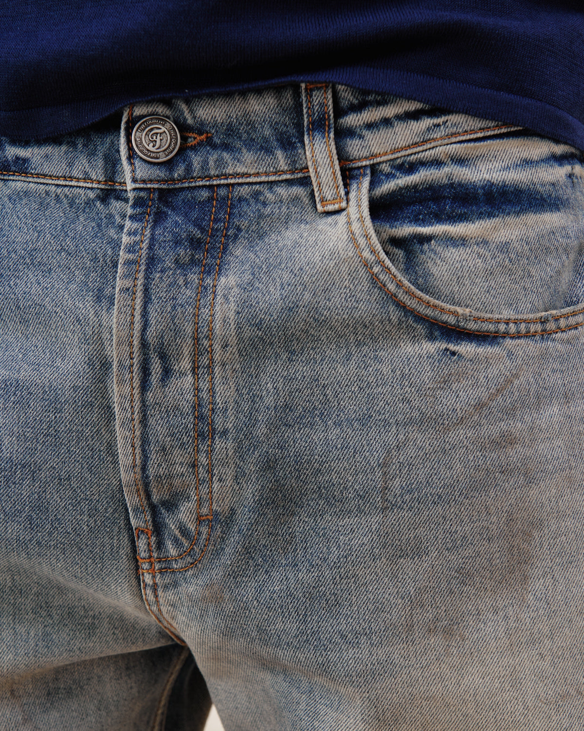 EV.-DENIM-04-DIRTY-BLUE-4