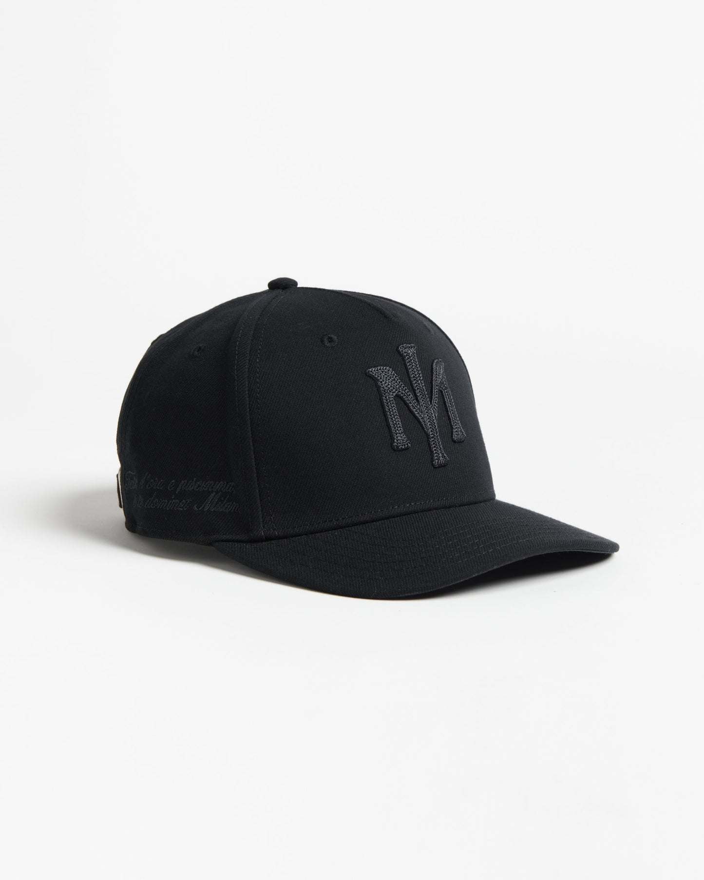EV.-MI-CAP-BLACK-2