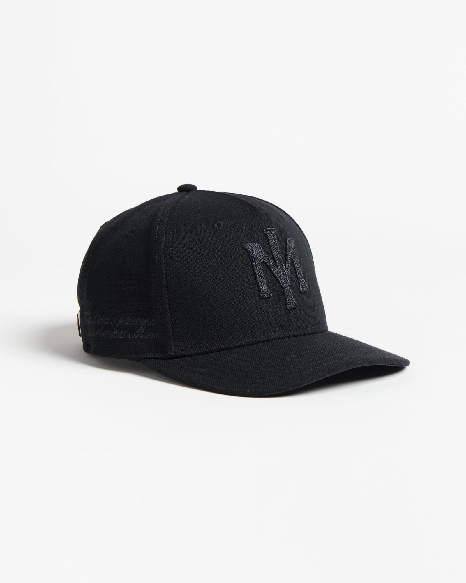 EV.-MI-CAP-BLACK-2