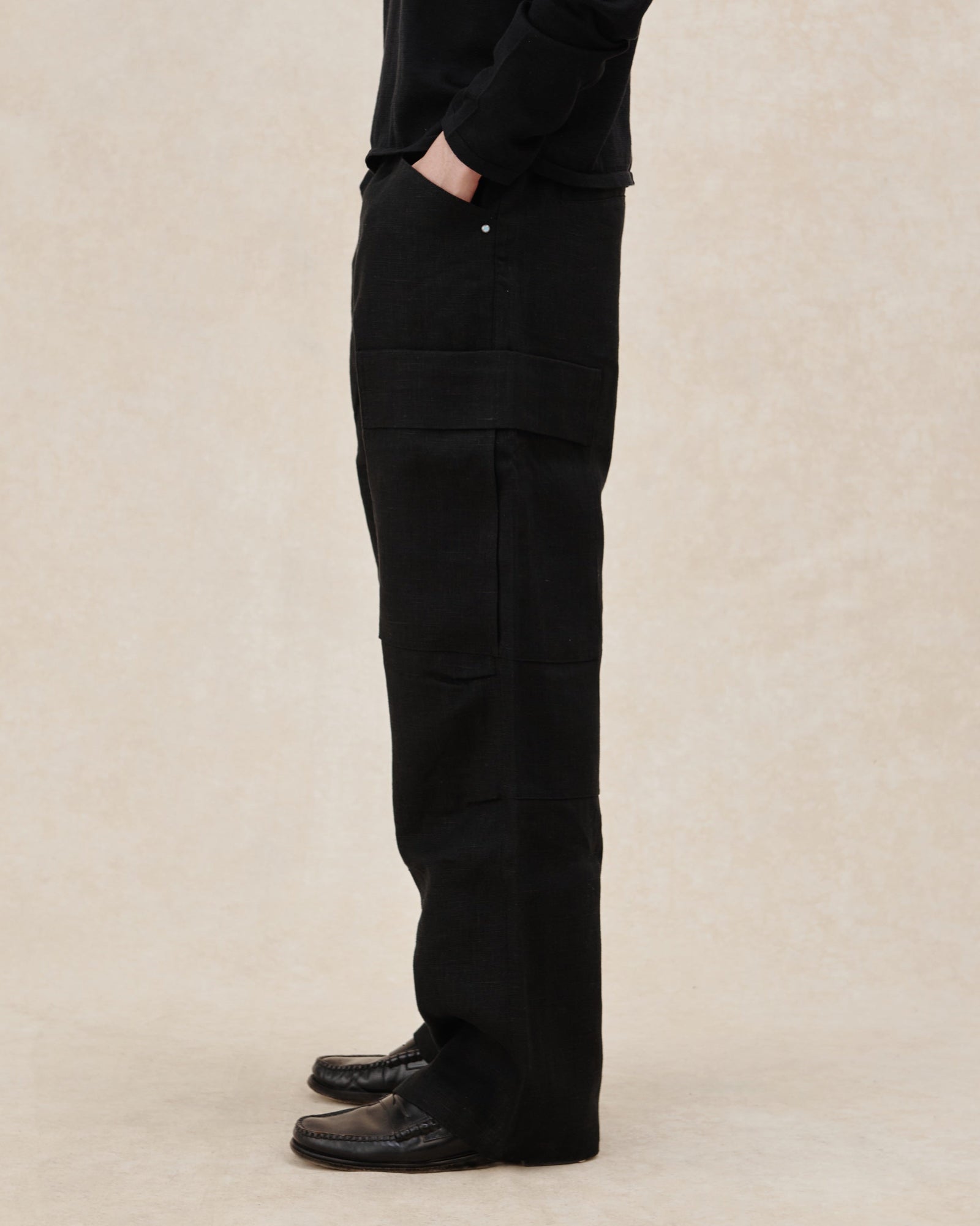 EVS-CARGO-BLACK-3