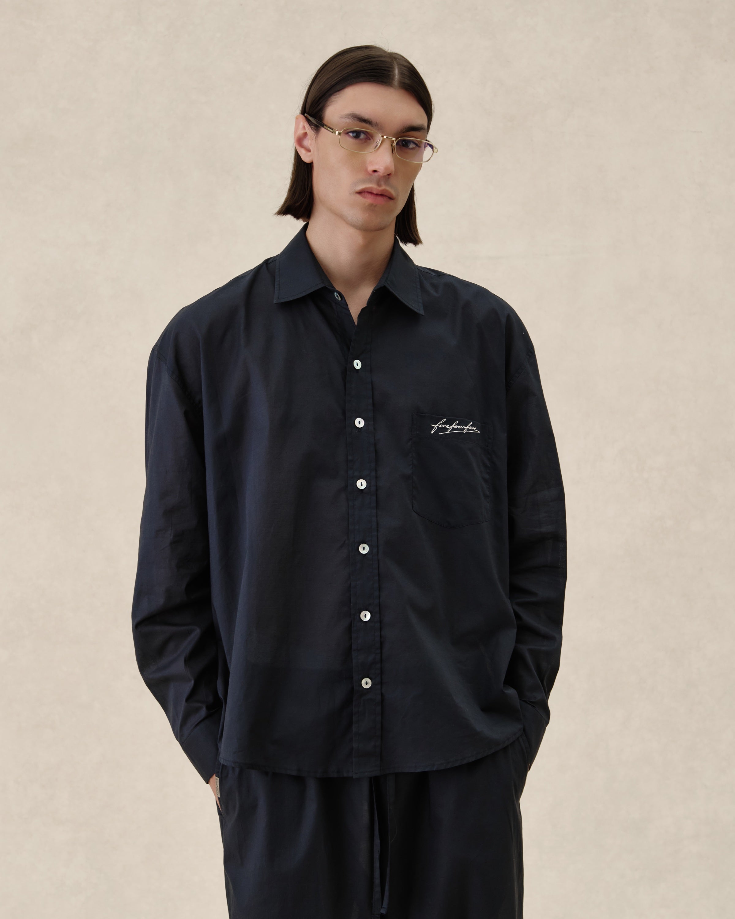 SS26-EV-LIGHT-SHIRT-NAVY-3