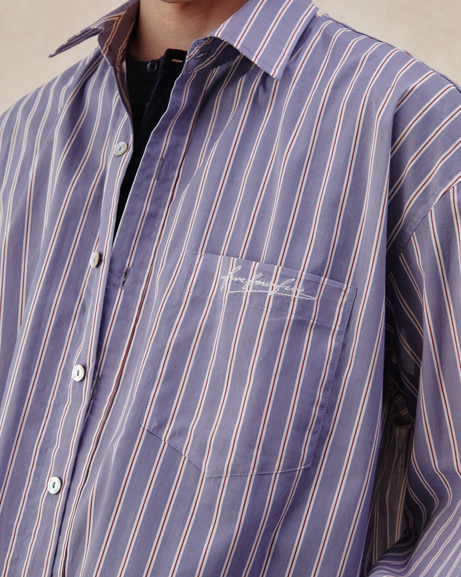 SS26-EV-LIGHT-SHIRT-PALE-BLUE-WHITE-5