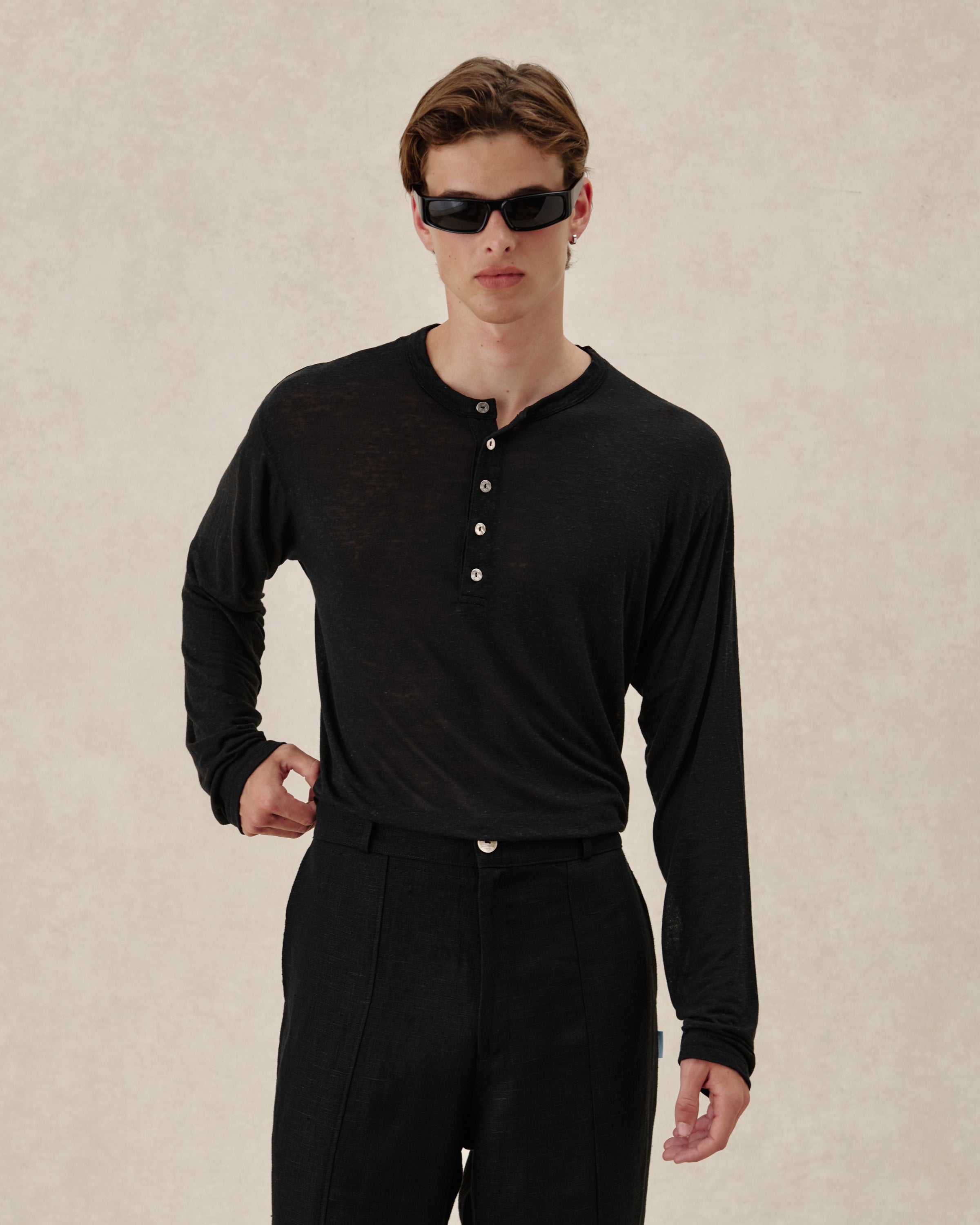 SS26-EV-SERAFINO-LS-BLACK-4
