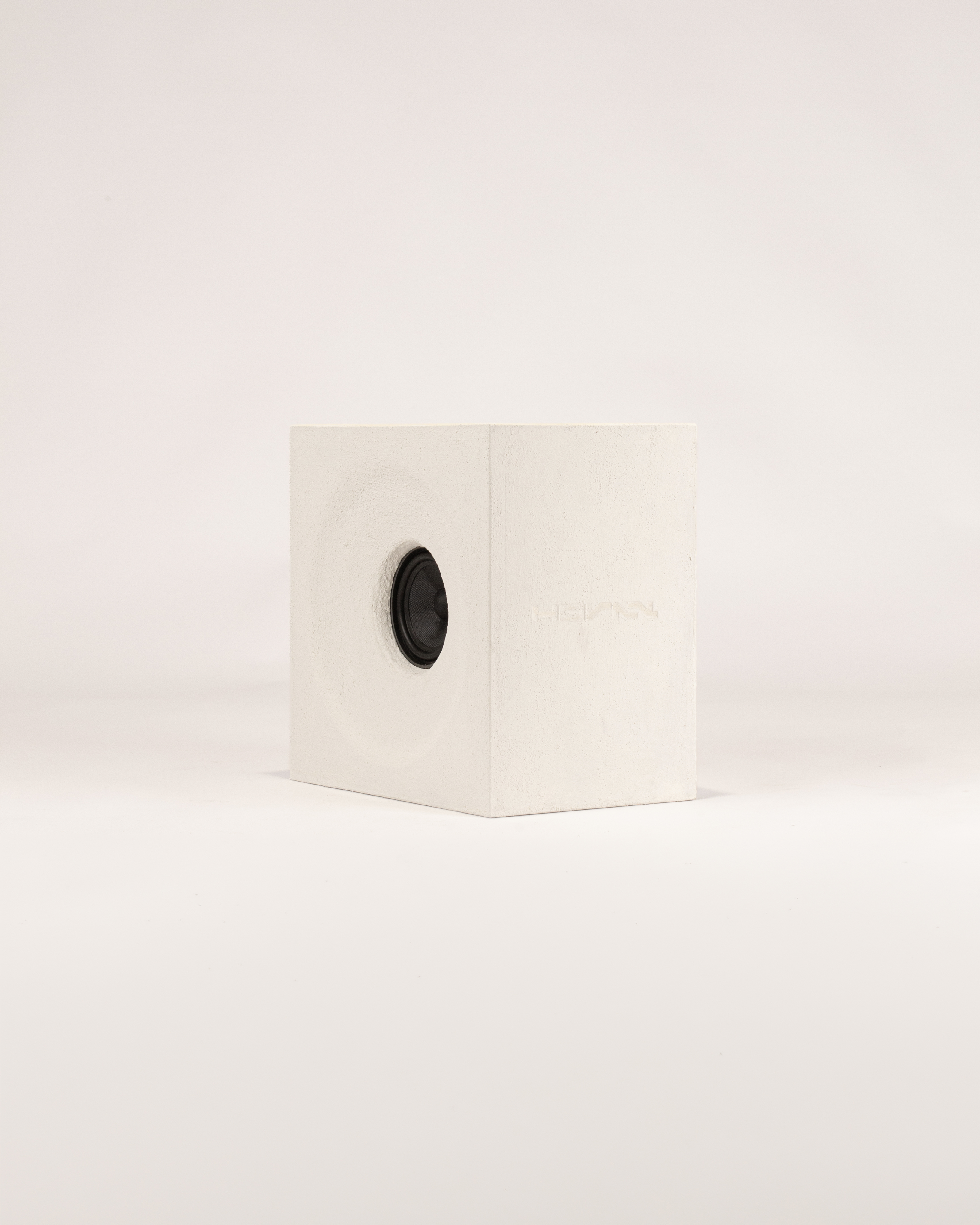 545 Hi-Five Speaker