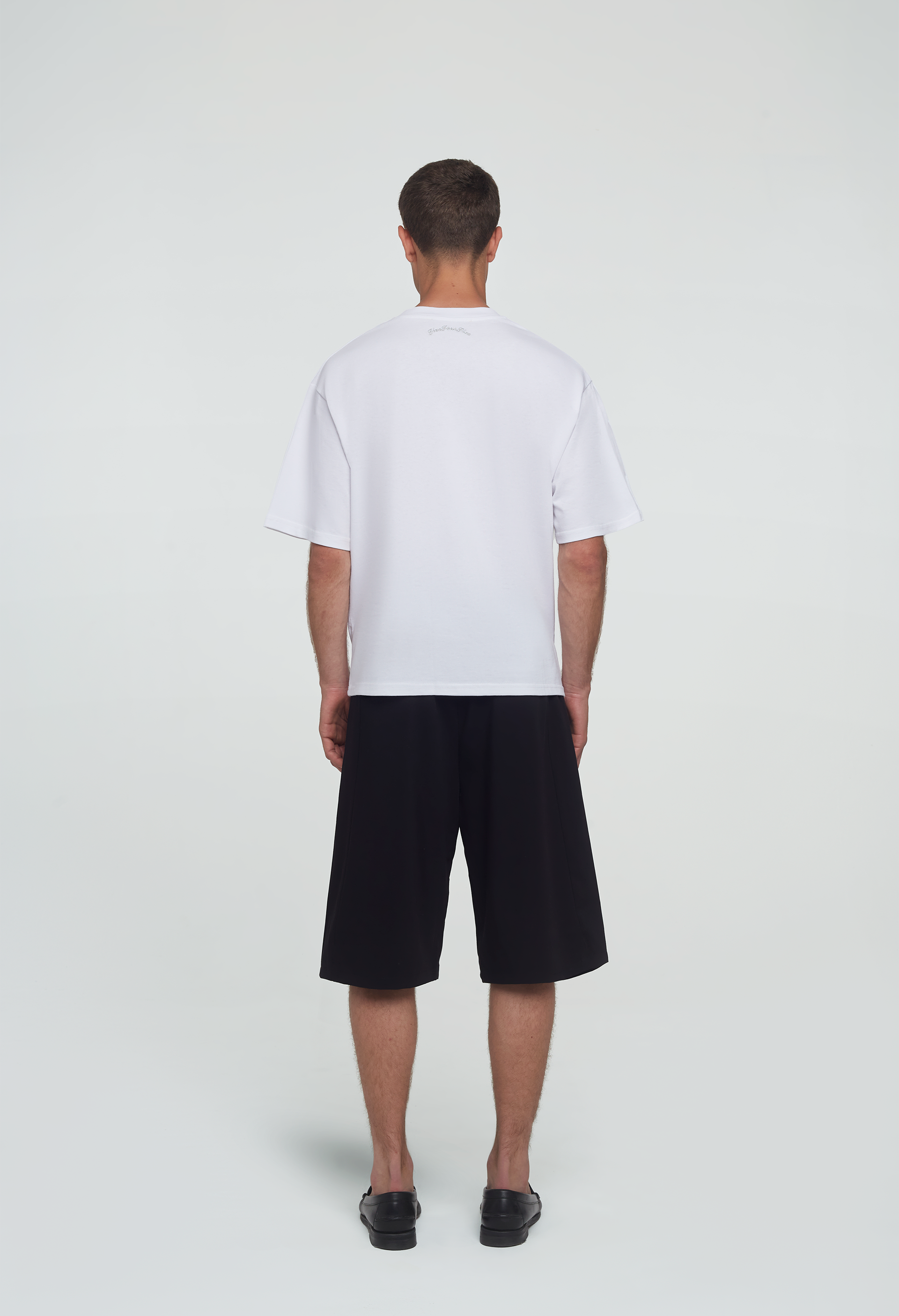 545 TAILORED SHORTS MIDNIGHT BLACK