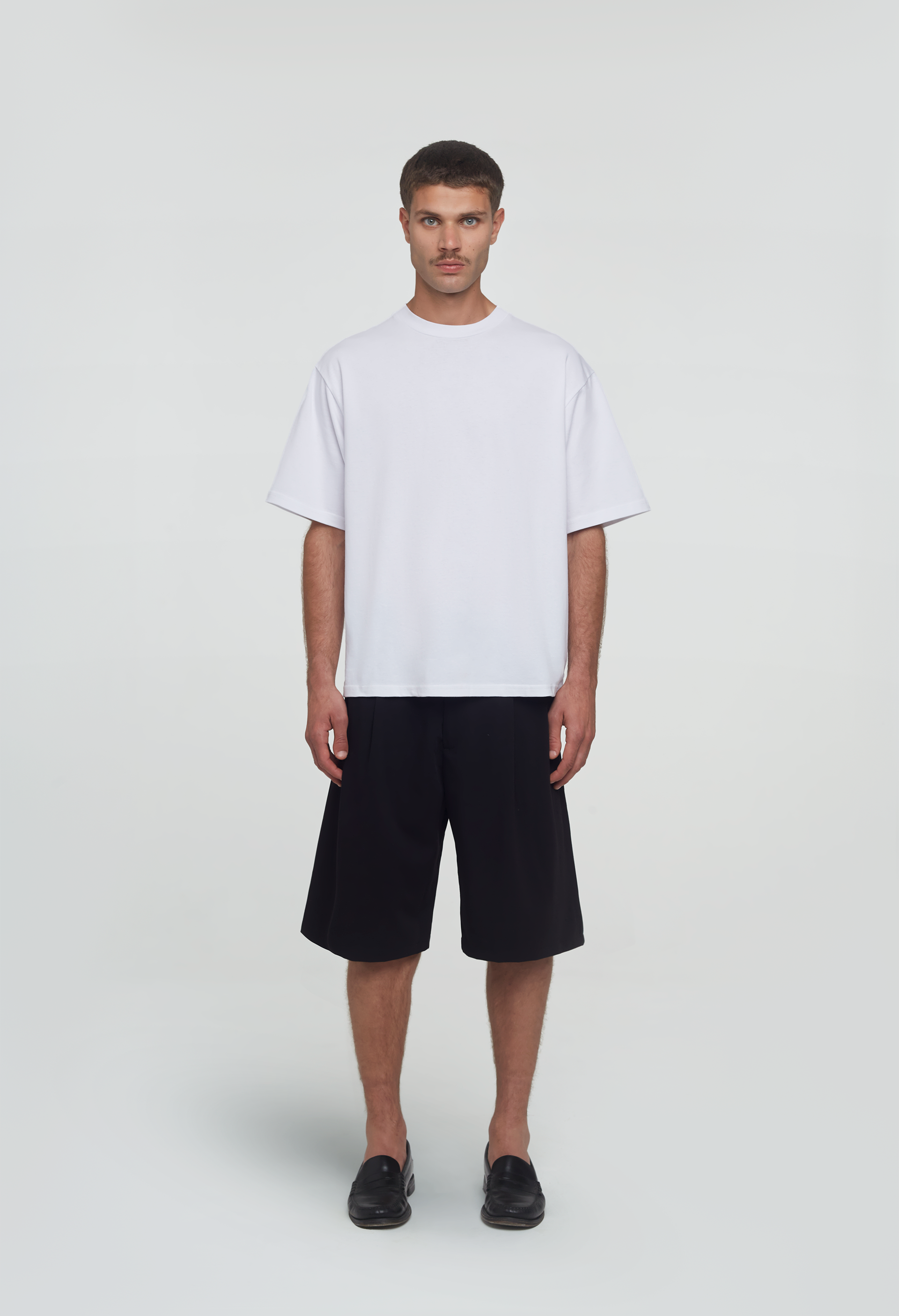 545 TAILORED SHORTS MIDNIGHT BLACK